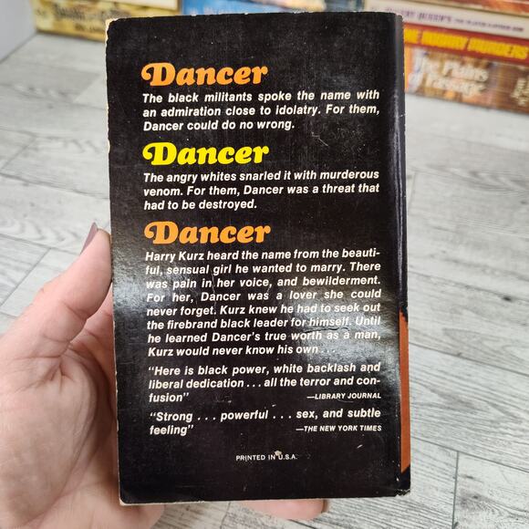 A CRY OF WHITENESS Thomas‎ J. Fleming1969 First Dell Printing Paperback - Picture 5 of 11